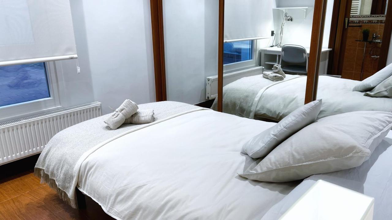 Blas De Otero, Vivienda Turistica Reformada Con Wifi Бильбао Экстерьер фото